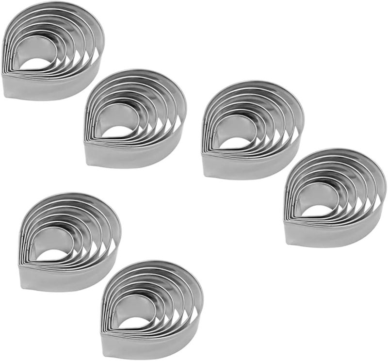 Cabilock 3 Pack Stainless Steel Fondant Moulds Petal Shaped Cookie Cutters For DIY Baking - Image 1
